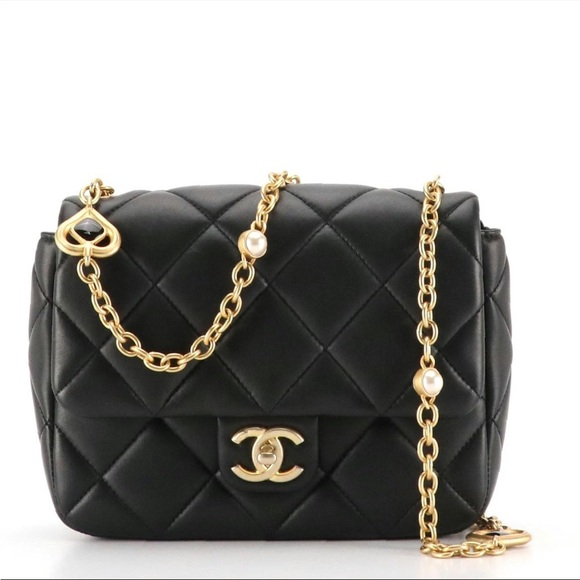 Chanel Lambskin Enamel Pearl Quilted Mini Charm Me Square Flap Black - Picture 1 of 4